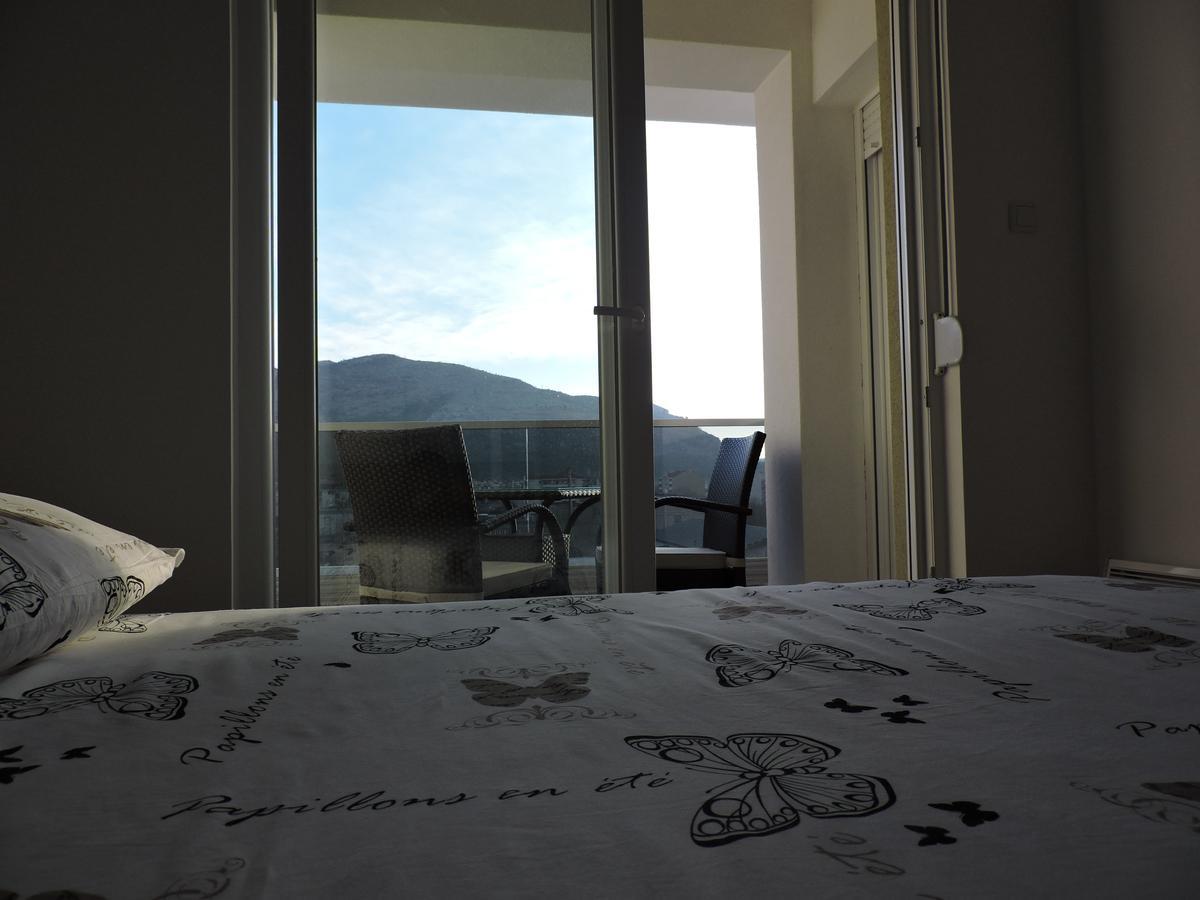 Nihon Apartment เทรบินเย ภายนอก รูปภาพ